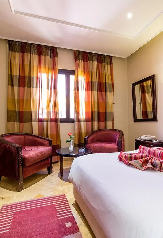 Hotel Les Trois Palmiers Marrakesch 3*,